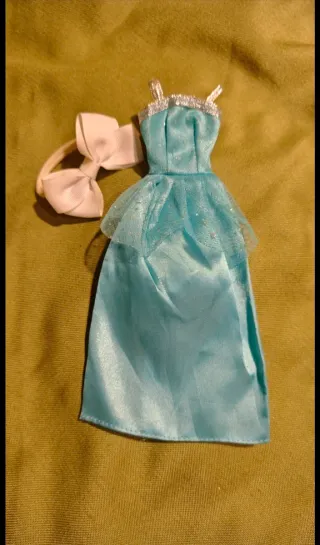 4 Vestidos de fiesta para Barbir