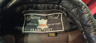 Chaqueta de Piel Negra Corte Chopped