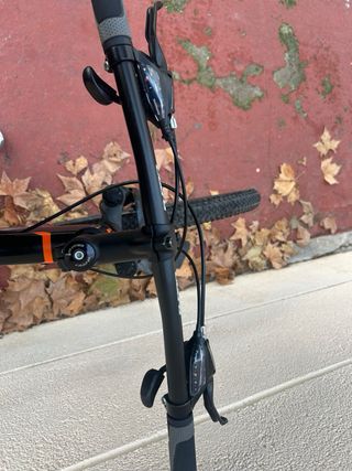 Bicicleta B Pro Negra y Naranja