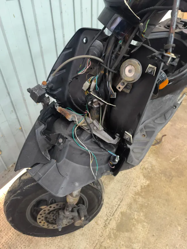 DESPIECE PEUGEOT TREKKER 50