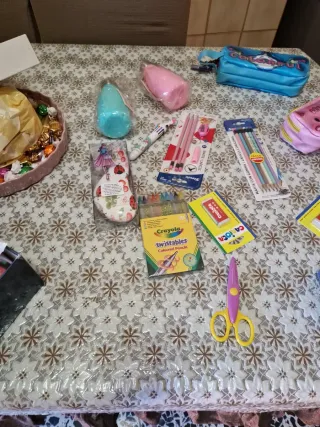 Set cancelleria bambini 2 euro cadauno