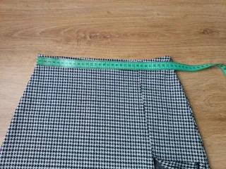 Minifalda Pull&Bear cuadros blanco y negro