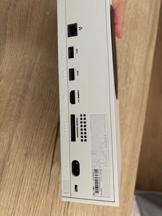 Xbox Series S Blanca com un mando 512GB