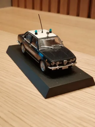Modellino Alfa Romeo Alfetta 1:43