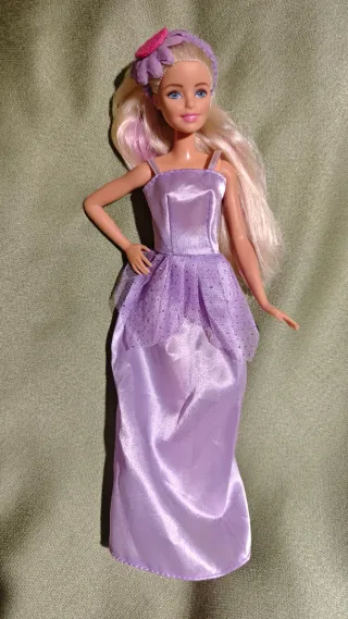 2 Vestidos de Fiesta para Barbie