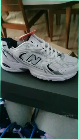 New Balance 530 Gris