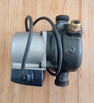 BOMBA CALDERA JUNKERS BOSCH GRUNDFOS UP 15 60 JULA