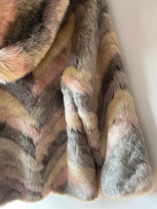 Chaquetón pelo sintético Chevron