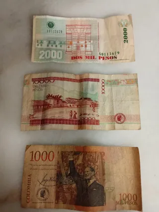 3 Billetes Colombianos: 1000, 2000, 10000 Pesos
