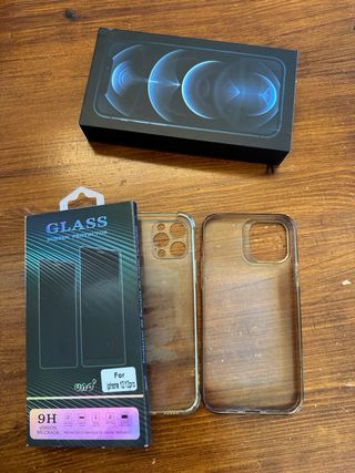 iPhone 12 Pro 256GB + Accessori