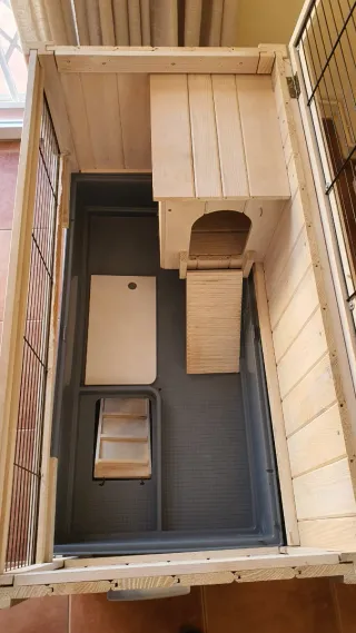 Jaula para conejos, marca Ferplast