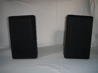 Altavoces Mission 70