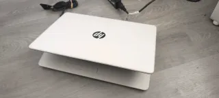 Portátil HP Core i5 12GB RAM SSD