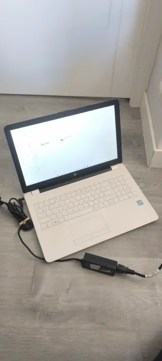 Portátil HP Core i5 12GB RAM SSD