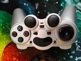 Mando PS2 Edición Carreras