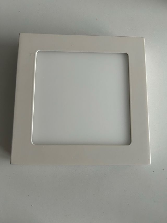 4 Luminarias LED Cuadradas Superficie