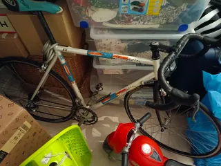 Bicicleta de carretera Battaglin