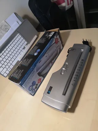 Distruggi documenti United Office