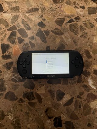 PSP Nera con Caricatore Incluso