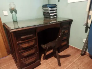 Escritorio antiguo madera maciza