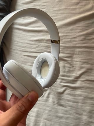 Funda Beats Studio 3 Negra y Roja