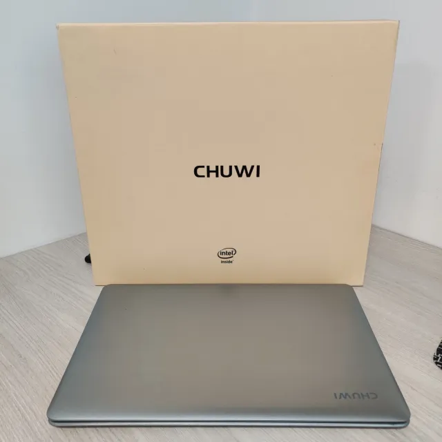 Portátil CHUWI Gris/Plateado