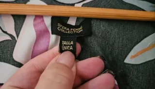 Kimono estampado con flecos