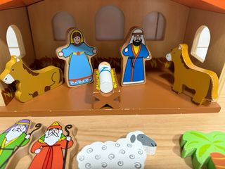 Belén de madera infantil