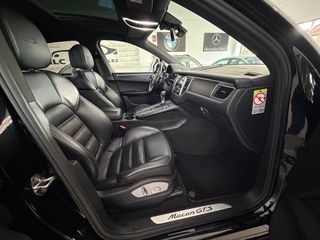 Porsche Macan gts 2017