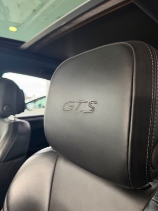 Porsche Macan gts 2017