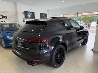 Porsche Macan gts 2017