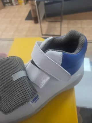 Zapatilla de seguridad Paredes