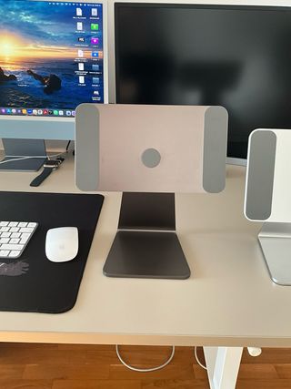 Supporto magnetico per iPad Pro 11 Apple