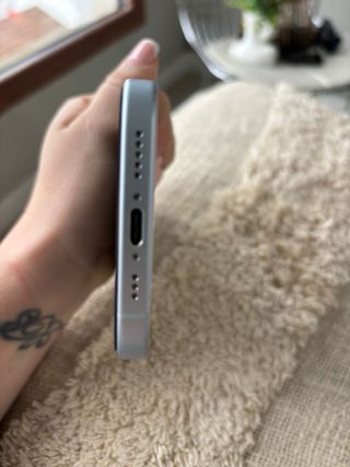 iPhone 15 Azul Cielo