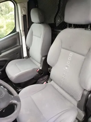 Vendo 2014 tomo coche /moto