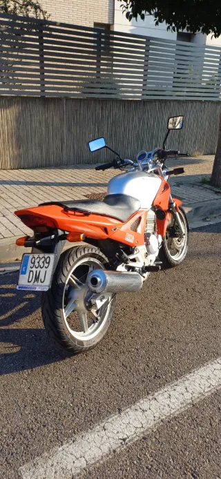 Honda CB 250