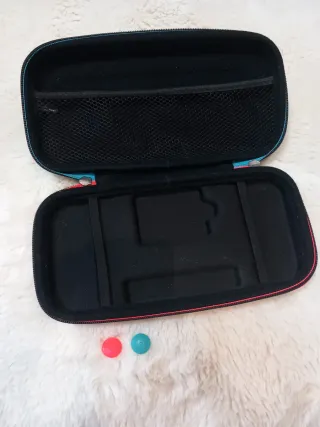 Funda para Switch + protector joystick