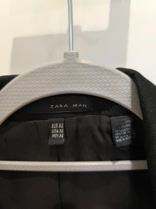 Americana ZARA Negra Bolsillos