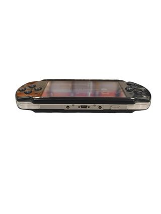 CONSOLE PSP BASIC NERA + CARICABATTERIE