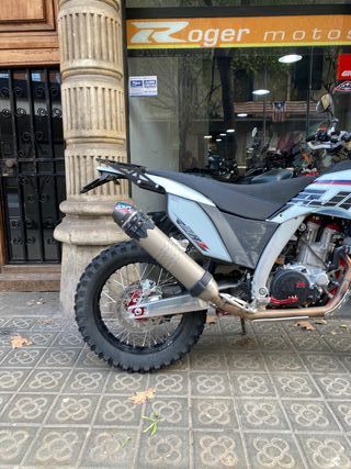 AJP PR7 650 Adventure 2024