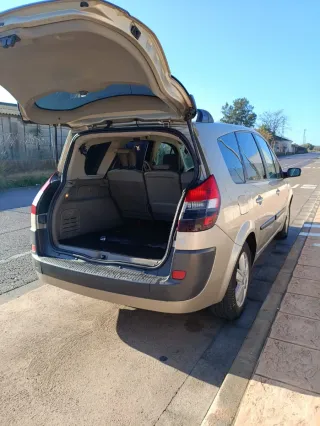 Renault Grand Scenic 2006