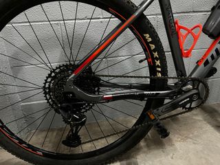 Bicicleta de Montaña megamo