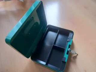 Caja de caudales para dinero en efectivo