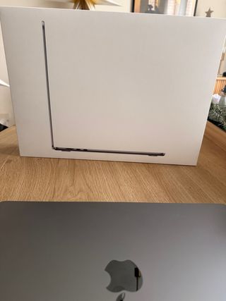 MacBook Air Plateado 16Gb SSD 512 15 pulgadas