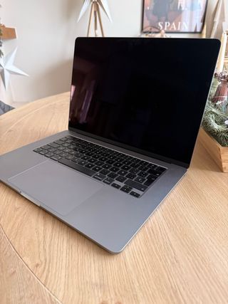 MacBook Air Plateado 16Gb SSD 512 15 pulgadas
