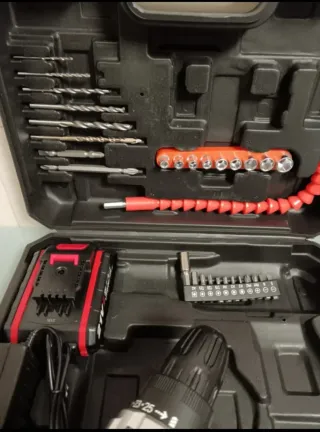 Taladro Atornillador Inalámbrico (2 Baterías)