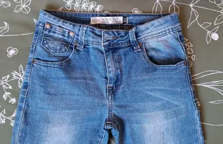 Pack 2 tejanos + Gabardina regalo