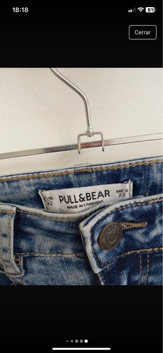 Pantalones vaqueros pitillo desgastados