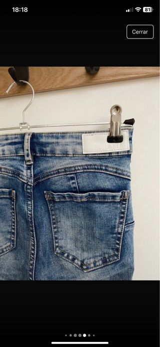 Pantalones vaqueros pitillo desgastados