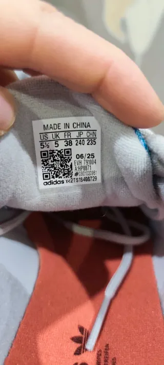 Adidas ZX 700 HD Talla 38